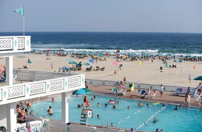 Cataline Beach Club