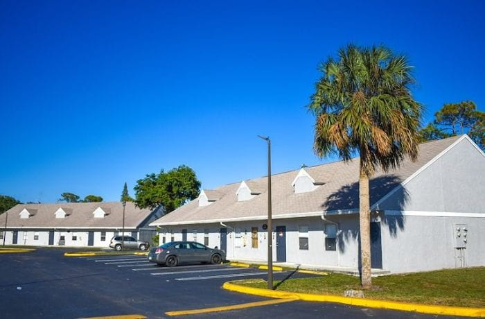 5820 Stacy St, West Palm Beach, FL 33417