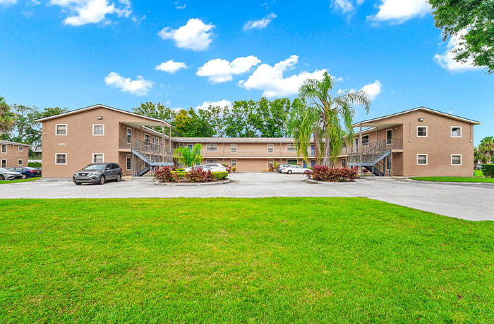 660 8th St, Daytona Beach, Florida 32117