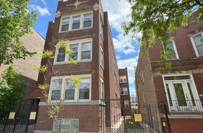 5019 North Ashland Ave