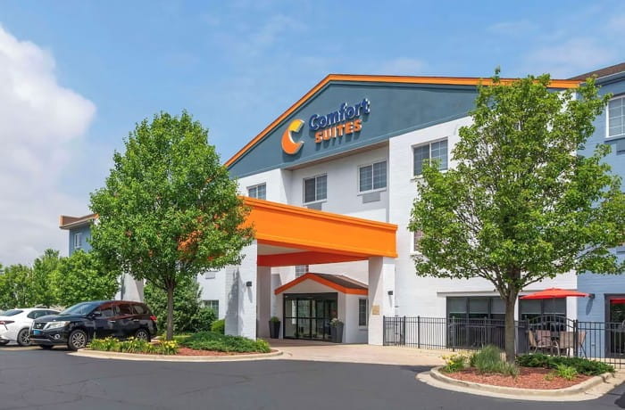 Comfort Suites Elgin