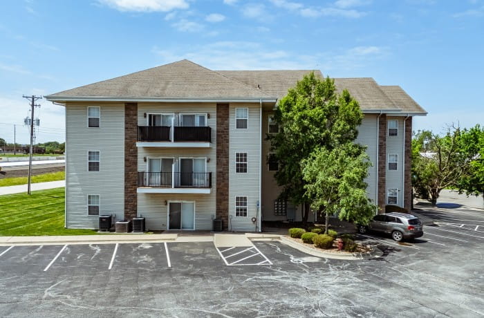 Creekside Village