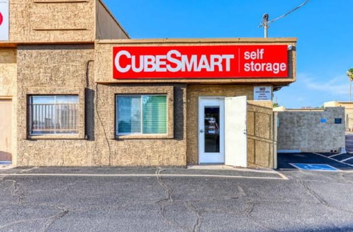 CubeSmart