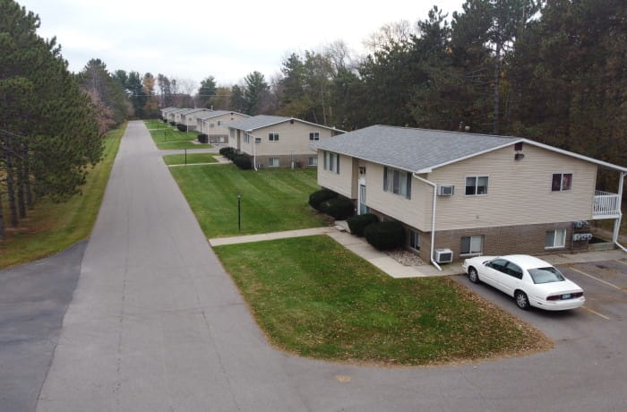Green Acres Apartments