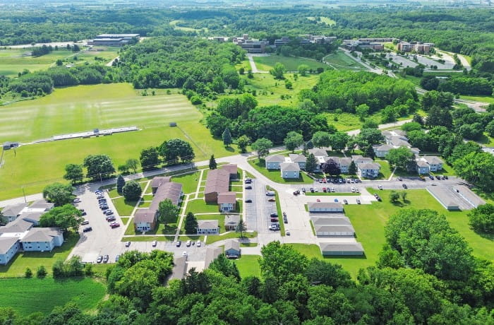 Orchard Courts Apartments