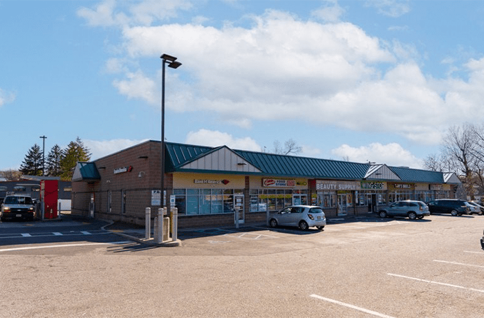 385 McLean Blvd, Paterson, New Jersey 07514