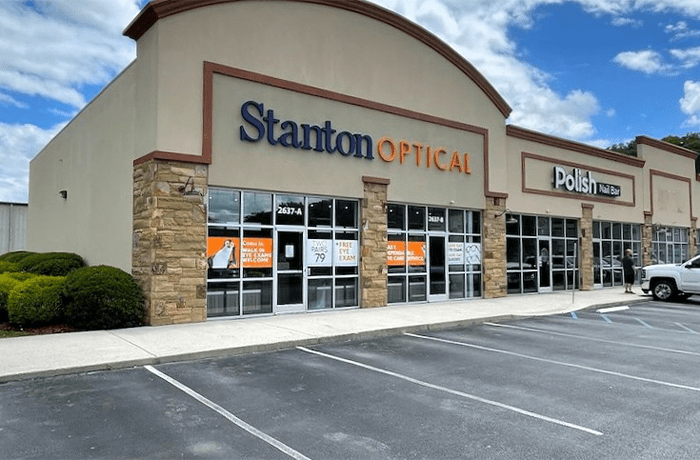 2637 E Stone Dr, Kingsport, TN 37660