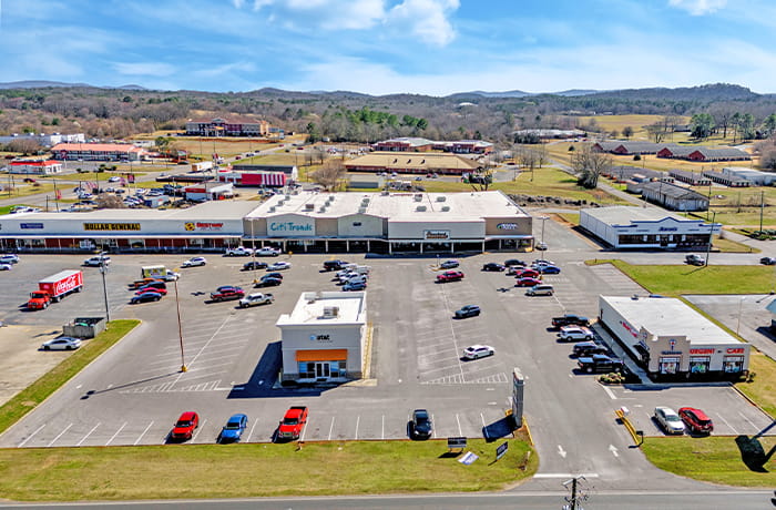 803 Battle St E, Talladega, AL 35160