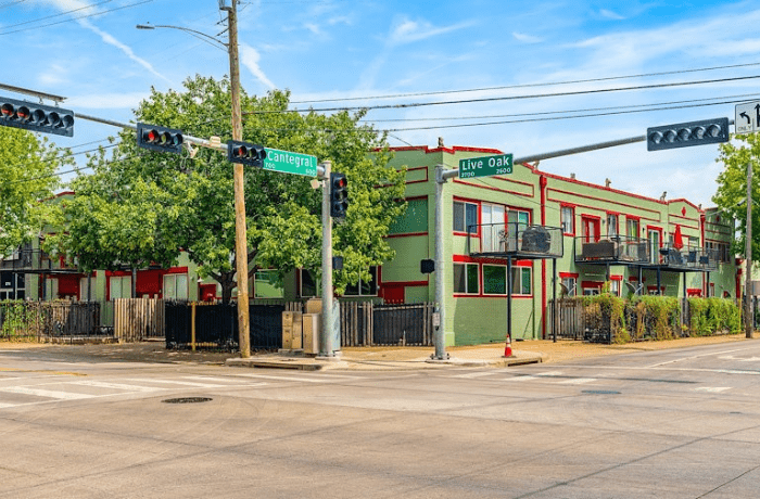 7Up Lofts and Retail